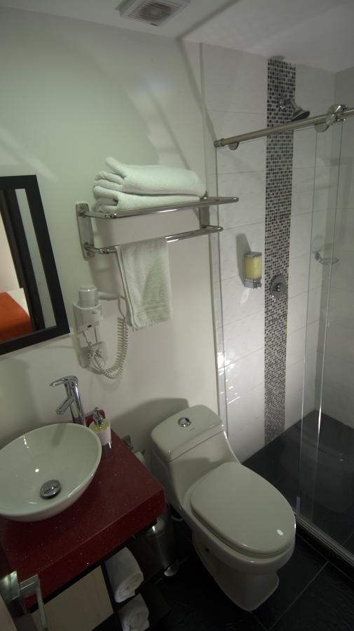 Hotel Granada Plaza Manizales Zewnętrze zdjęcie