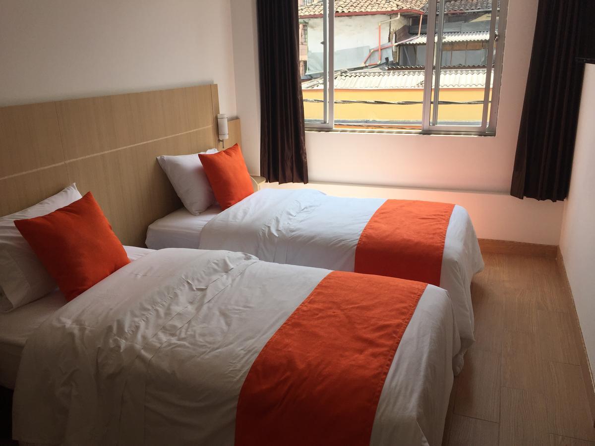 Hotel Granada Plaza Manizales Zewnętrze zdjęcie